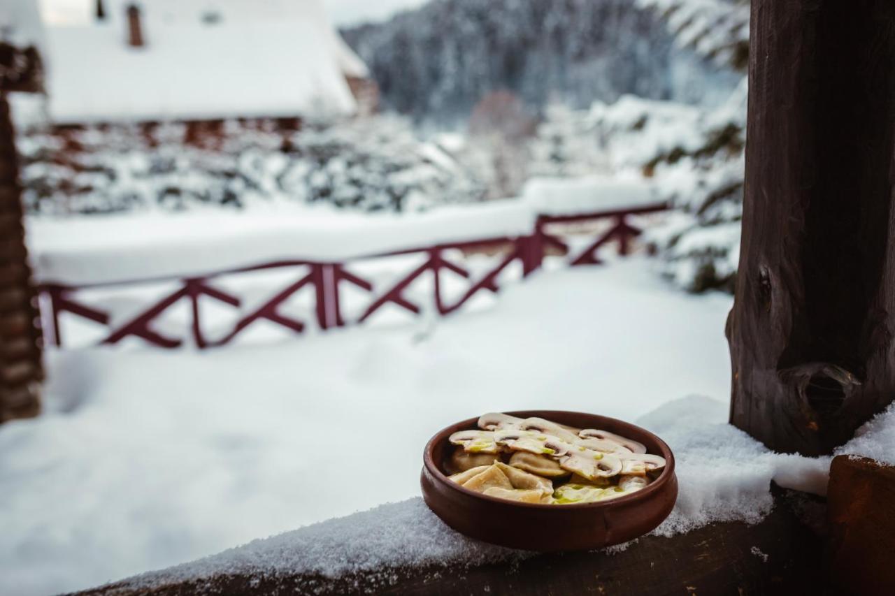 Royal Village Resort Bukovel Eksteriør bilde